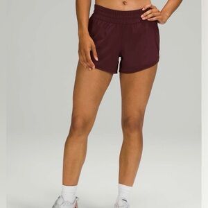 Lululemon Tracker Short 4"